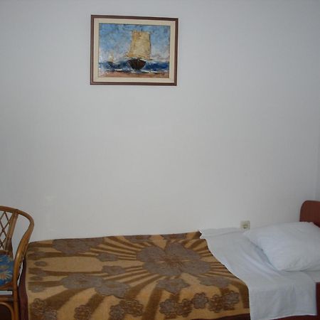 Guest House Fosa Opuzen  Экстерьер фото