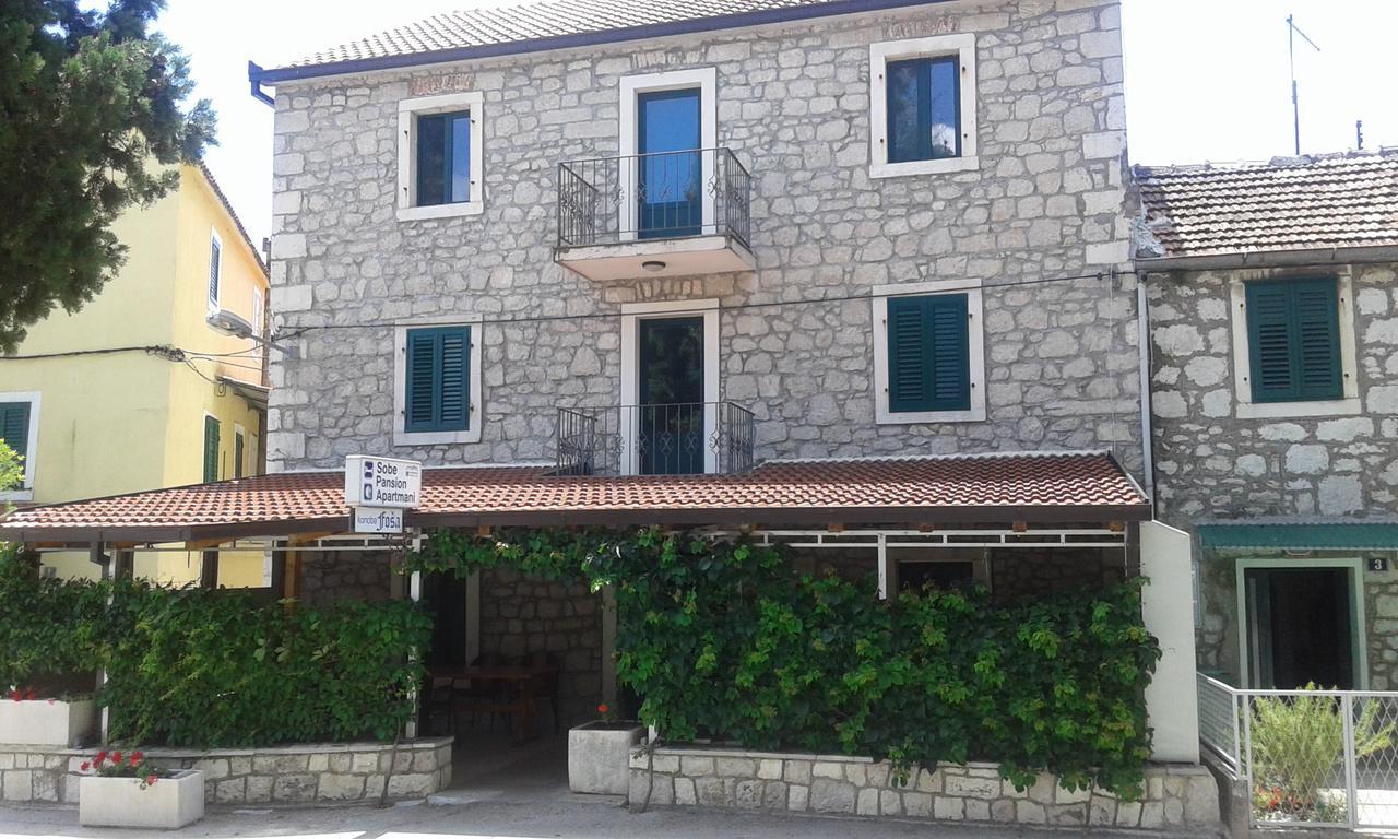 Guest House Fosa Opuzen  Экстерьер фото