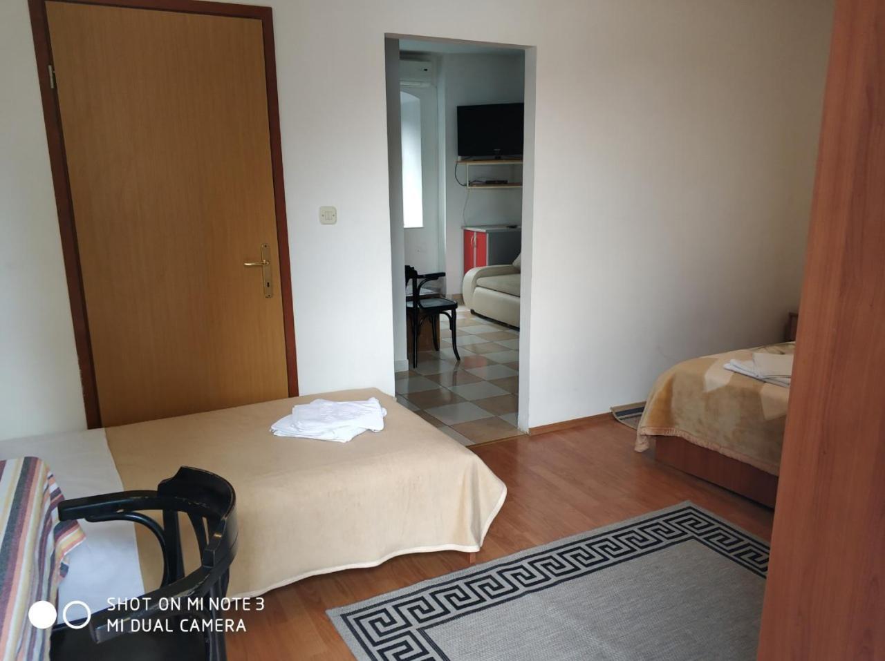 Guest House Fosa Opuzen  Экстерьер фото