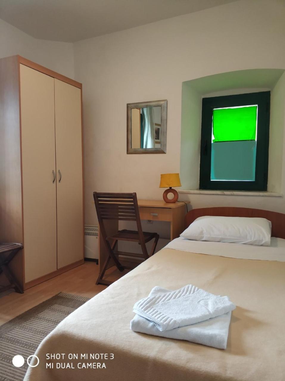 Guest House Fosa Opuzen  Экстерьер фото