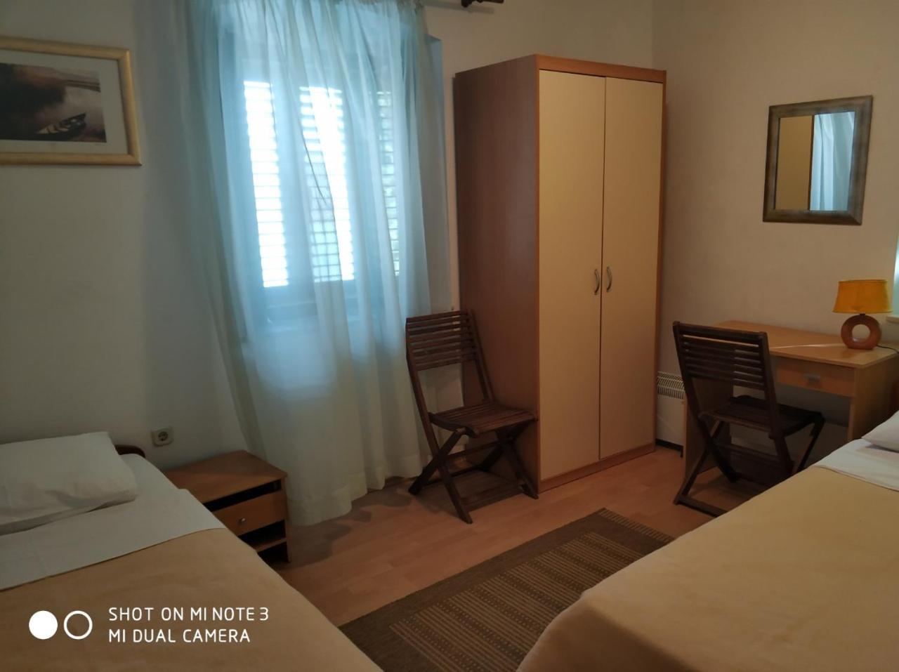 Guest House Fosa Opuzen  Экстерьер фото